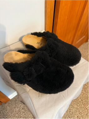 Women's Papillio Black Faux Fur Clogs Size 9